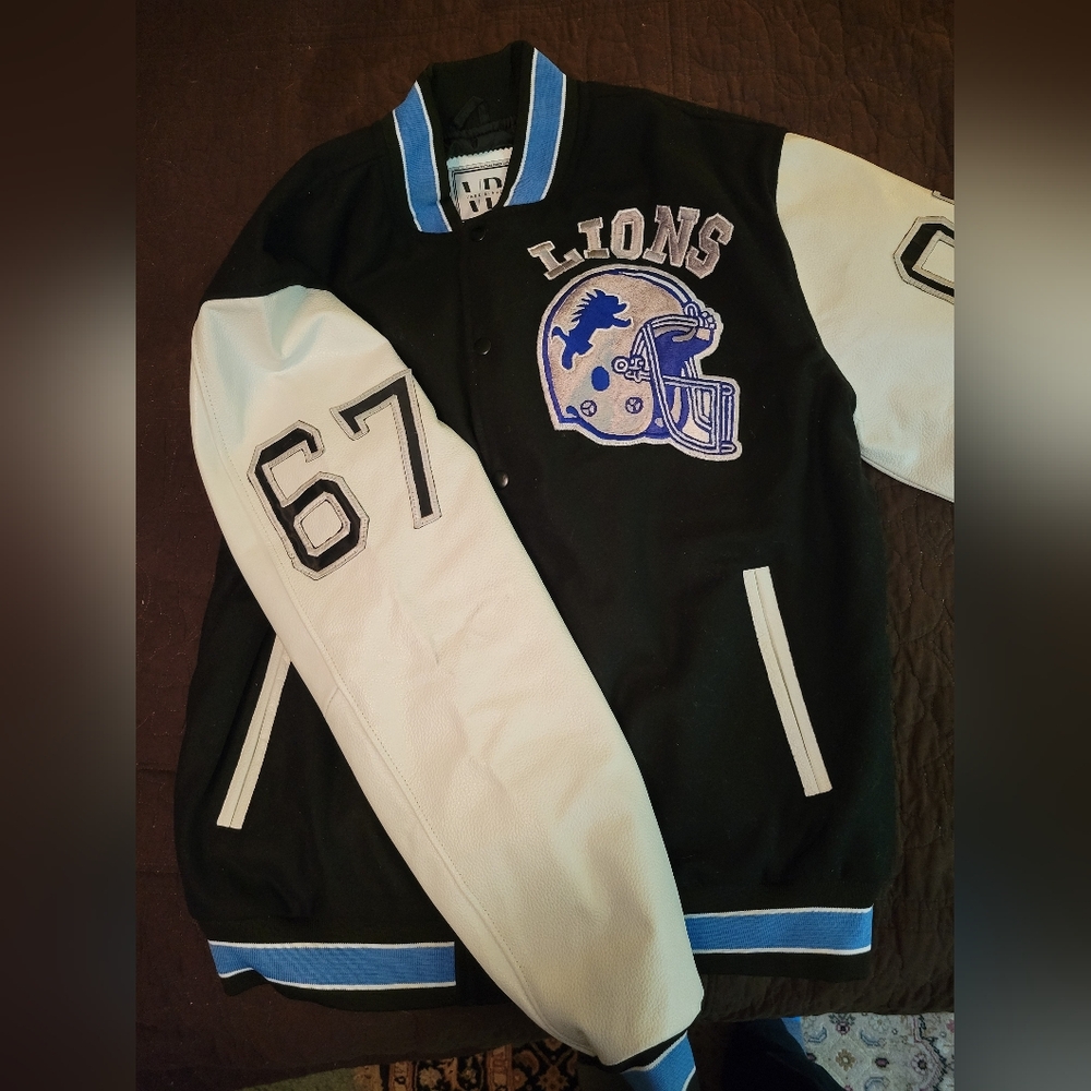 SOLD! Detroit Lions Men's Medium Jacket